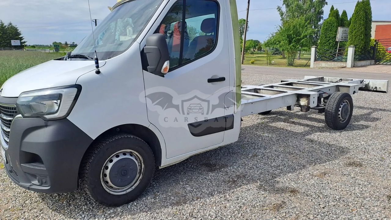 Renault Master 2021