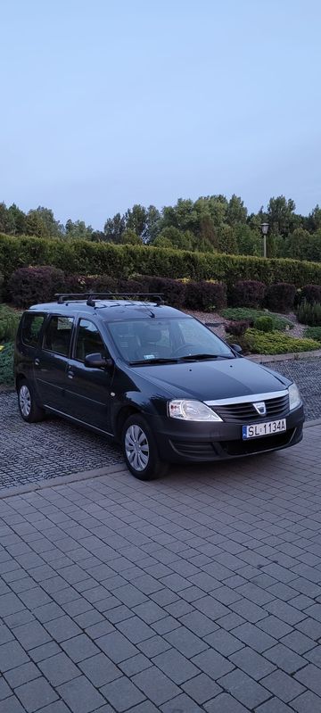 Dacia Logan I MCV 1.6 Ambiance 2012