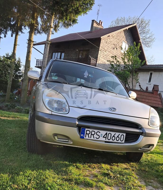 Daihatsu Sirion 2001