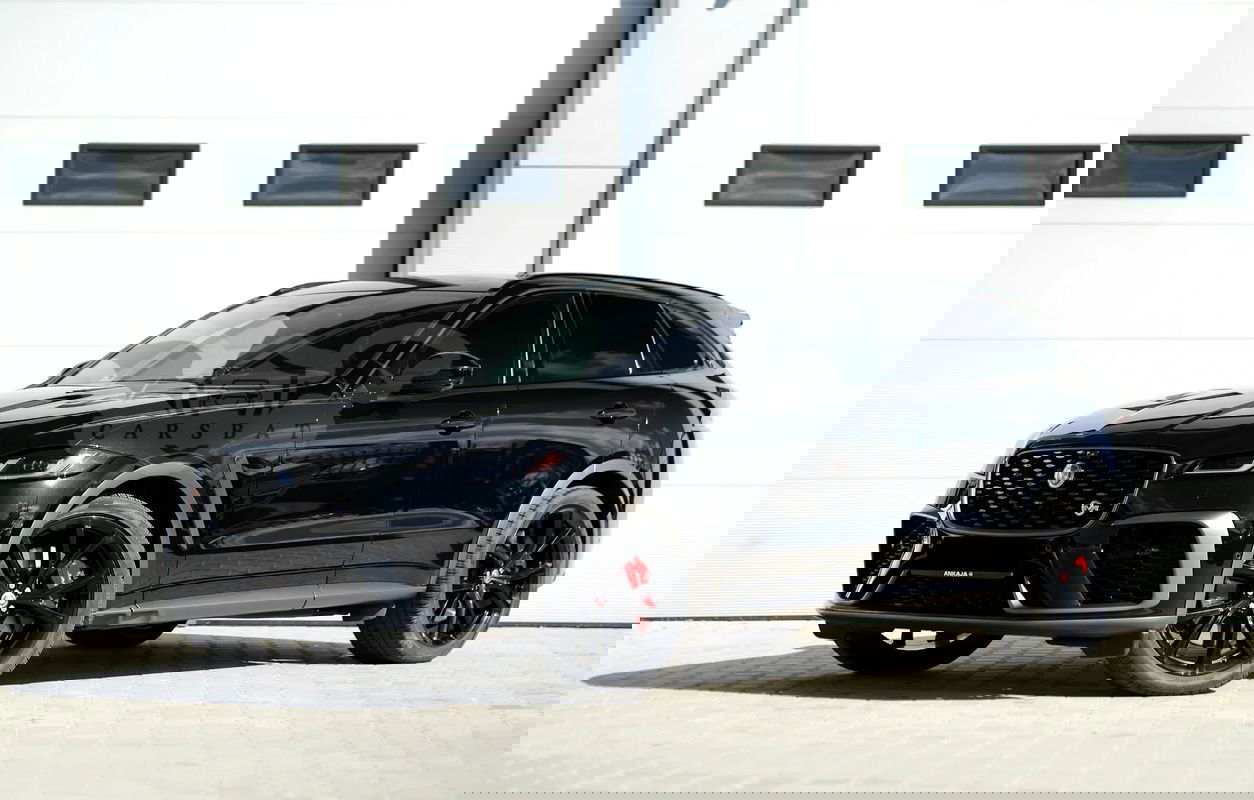 Jaguar F-Pace AWD SVR 2021