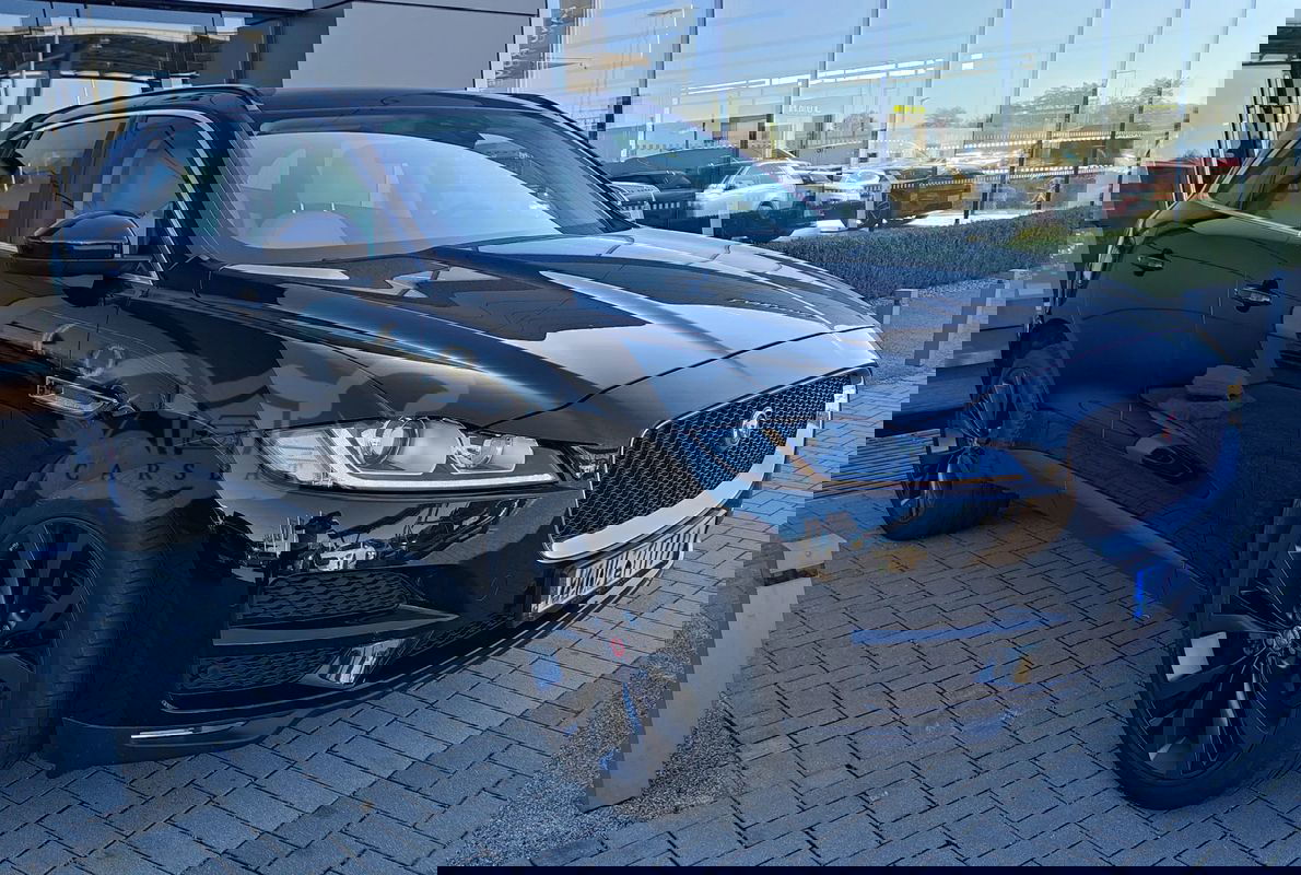 Jaguar F-Pace 2.0 i4D AWD Prestige 2017