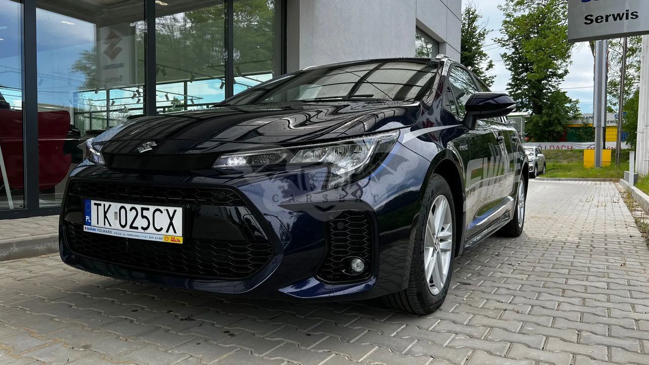 Suzuki Swace 1.8 Hybrid Premium Plus CVT 2023