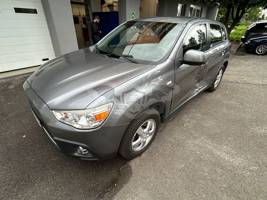 Mitsubishi ASX 1.6 2WD 2010