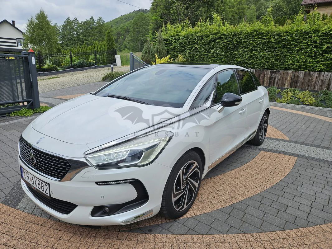 DS DS5 2016