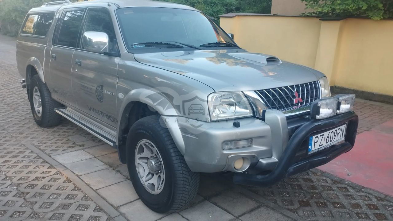 Mitsubishi L200 2004