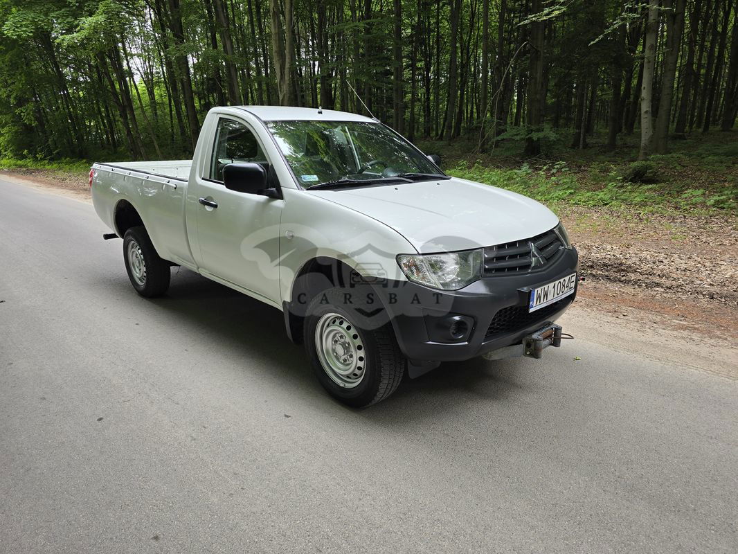 Mitsubishi L200 2013