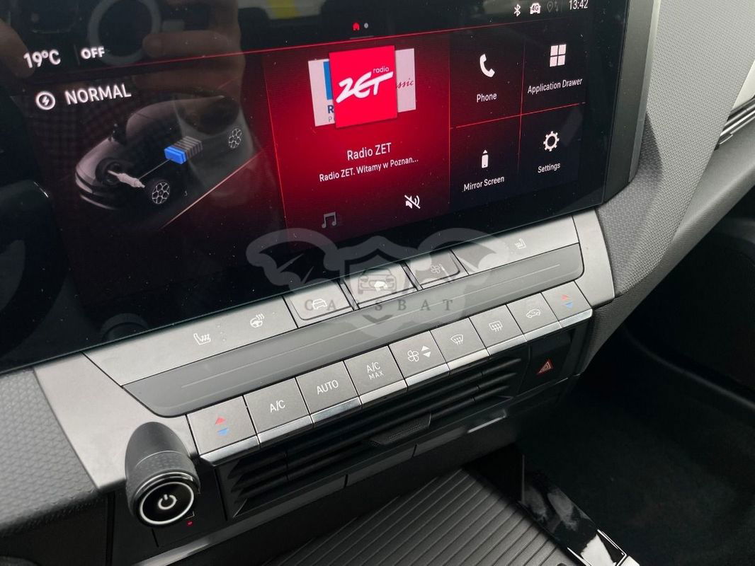 Opel Astra L 2023