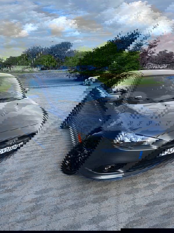 Mitsubishi Lancer IX 1.8 Intense 2009