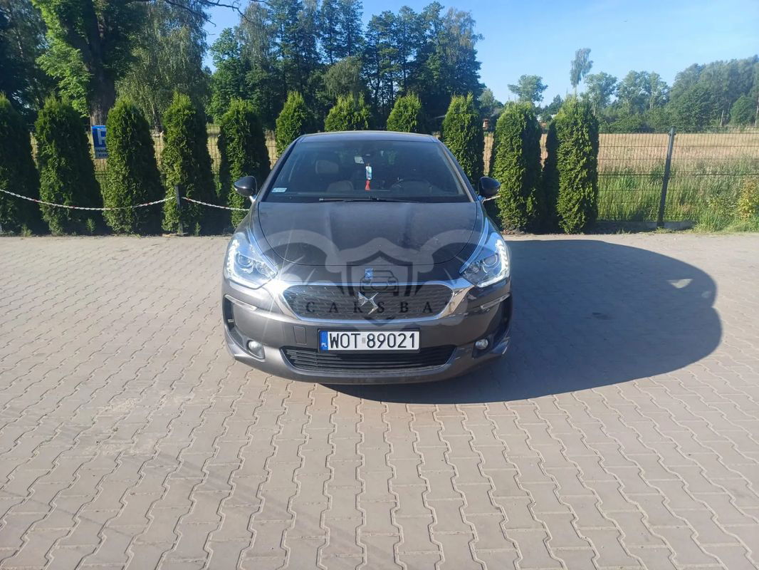 DS DS5 2017