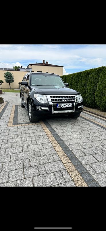 Mitsubishi Pajero IV 2014