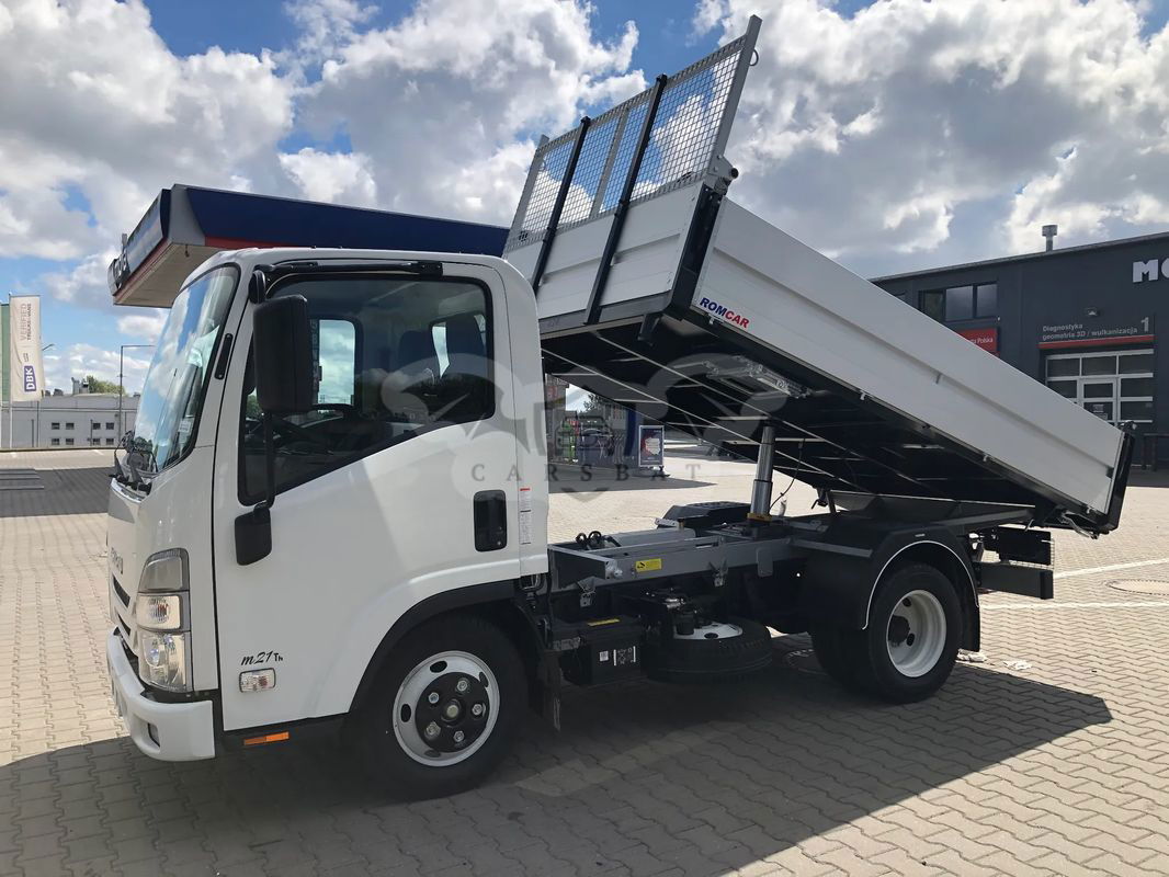 Isuzu M21 2024