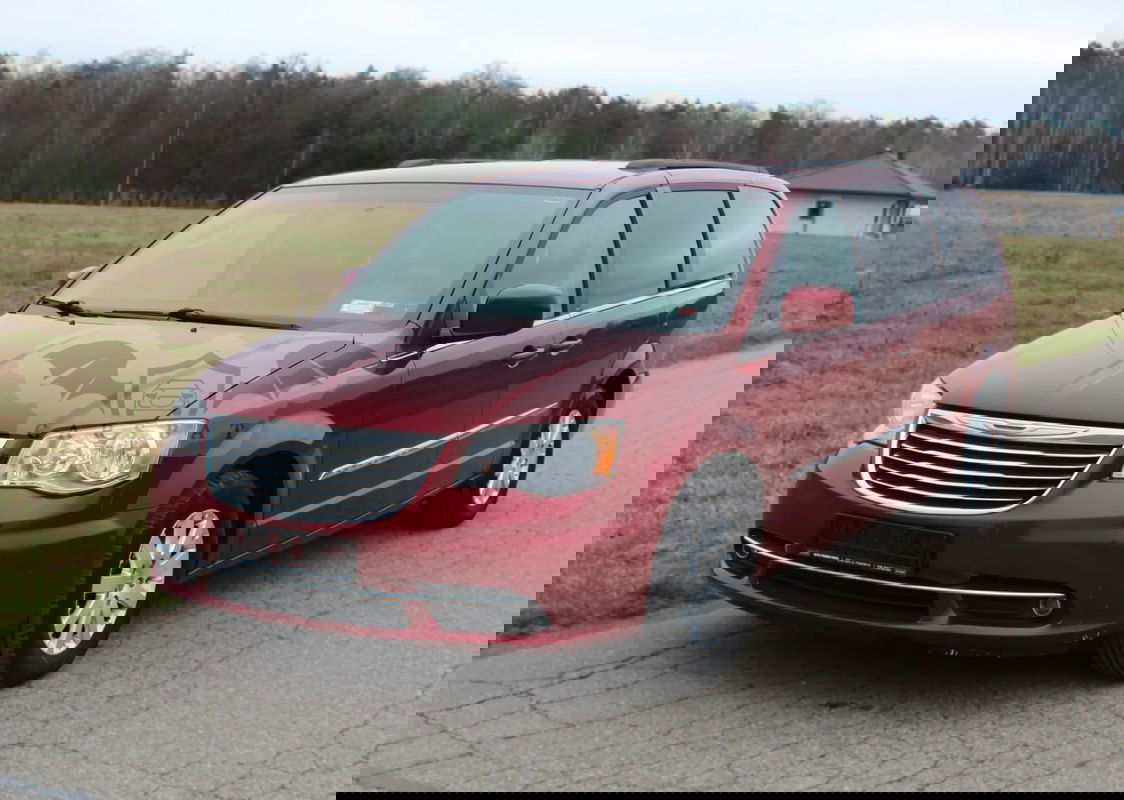 Chrysler Town & Country V 2013