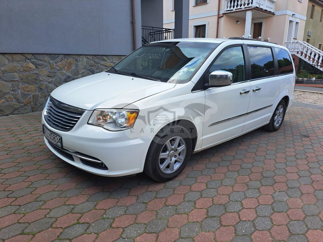 Chrysler Town & Country V 2013