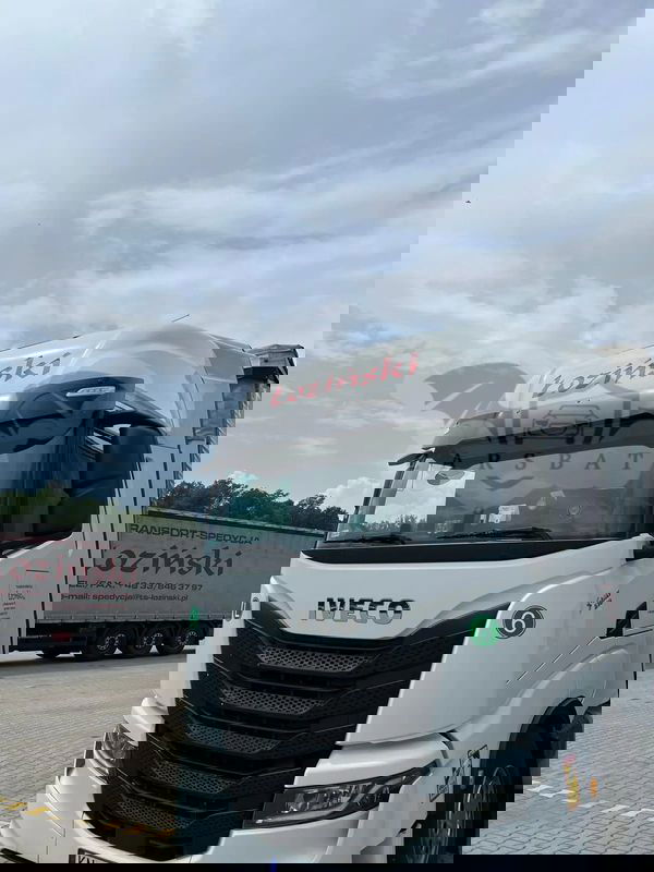Iveco S-Way 2021