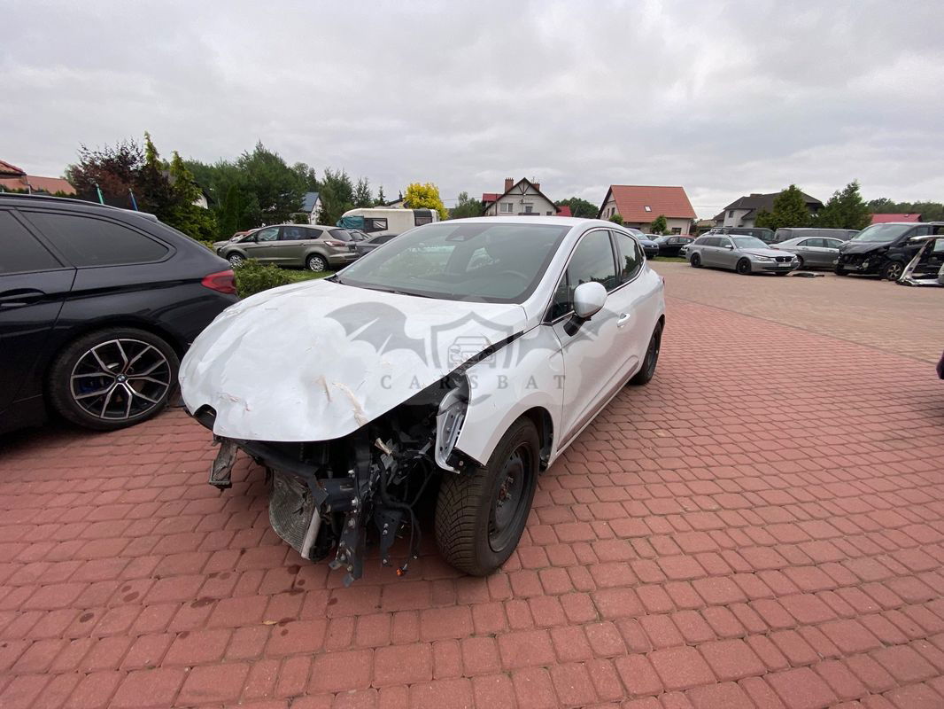 Renault Clio V 1.6 E-TECH Intens 2020