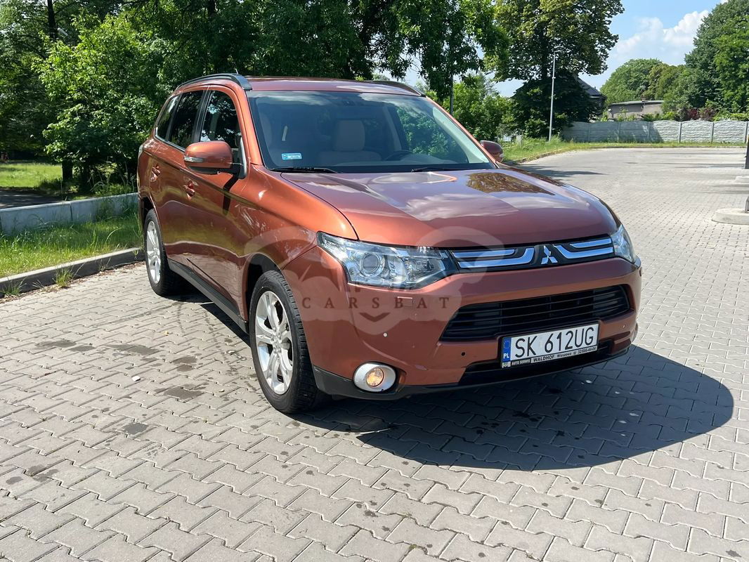 Mitsubishi Outlander III 2013