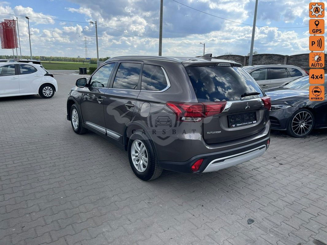 Mitsubishi Outlander III 2.0 Instyle + 4WD CVT 2020