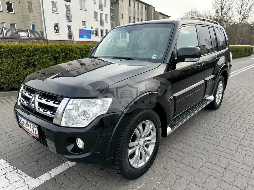 Mitsubishi Pajero IV 3.2 DID Instyle 2012