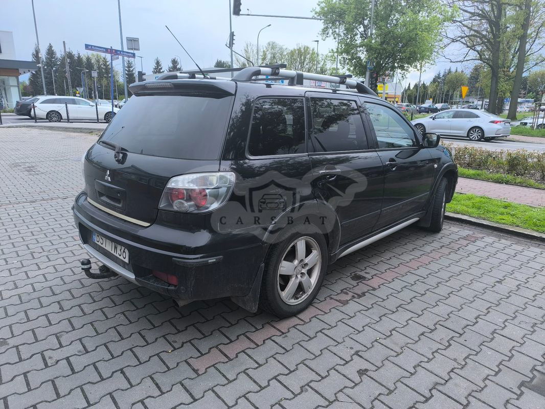 Mitsubishi Outlander I 2.4 4WD Automatik Intense 2006