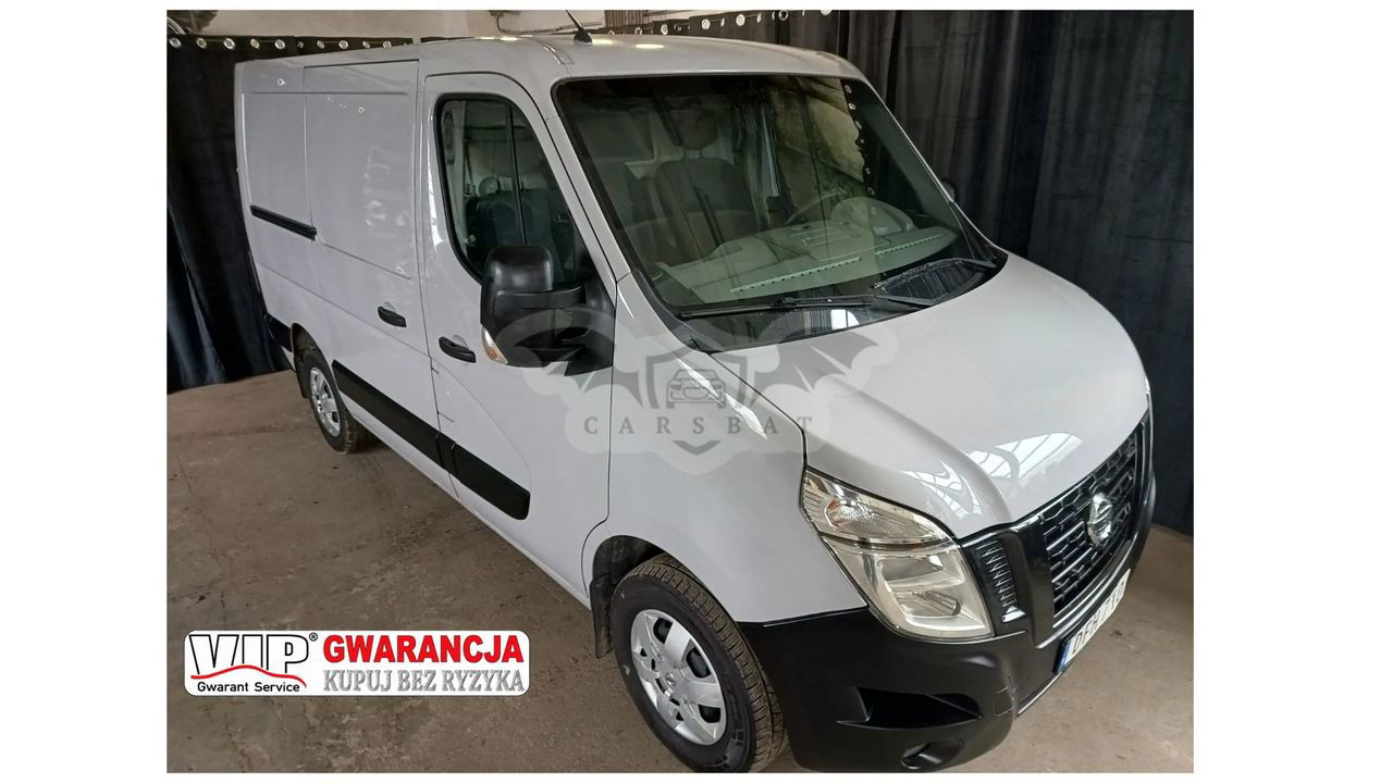 Nissan NV400 2016