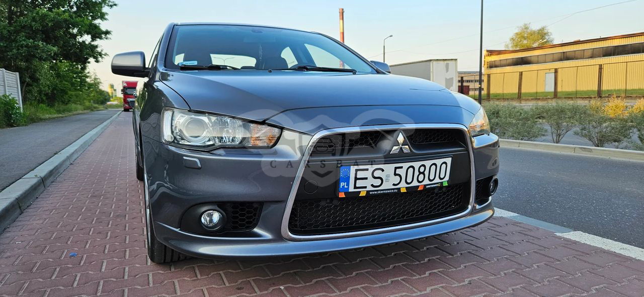 Mitsubishi Lancer IX 1.8 Instyle NAVI 2009