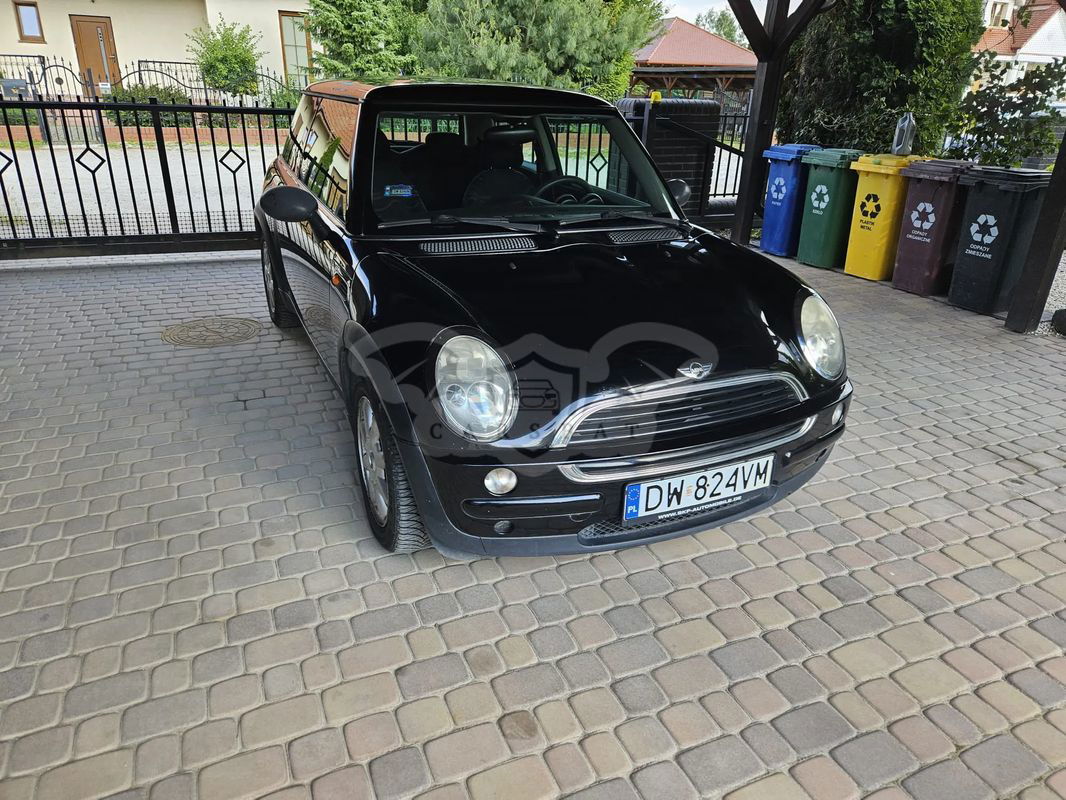 Mini One 2004