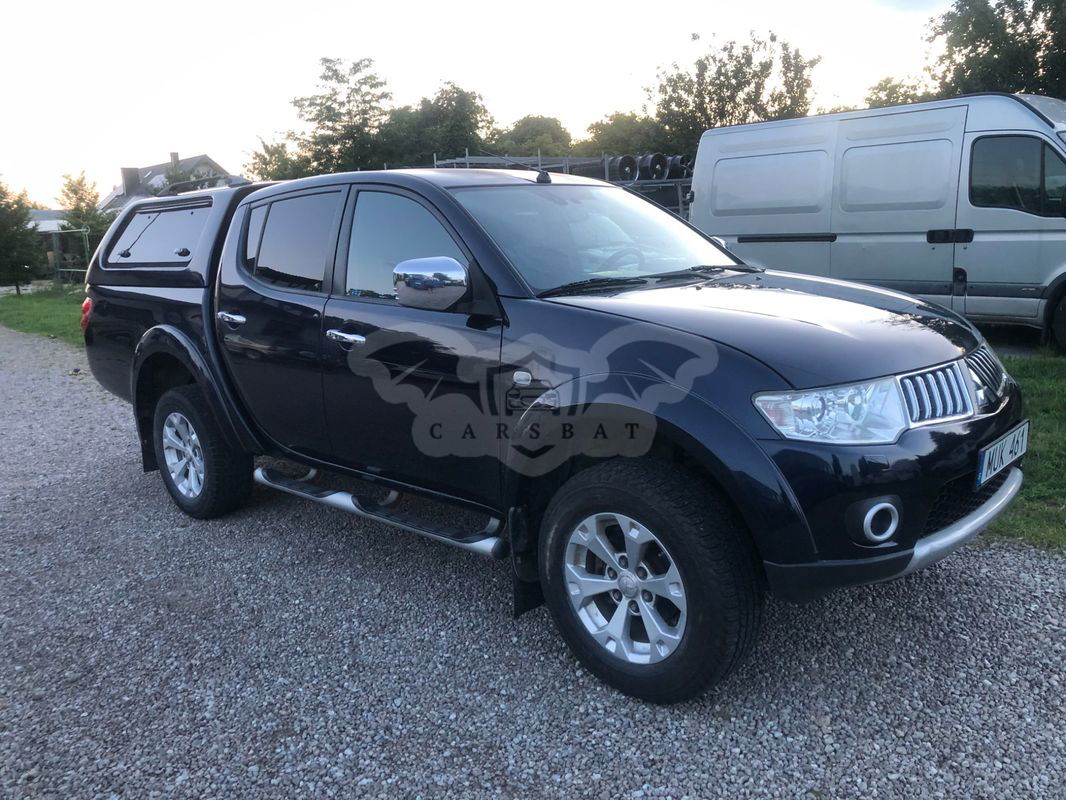 Mitsubishi L200 2012