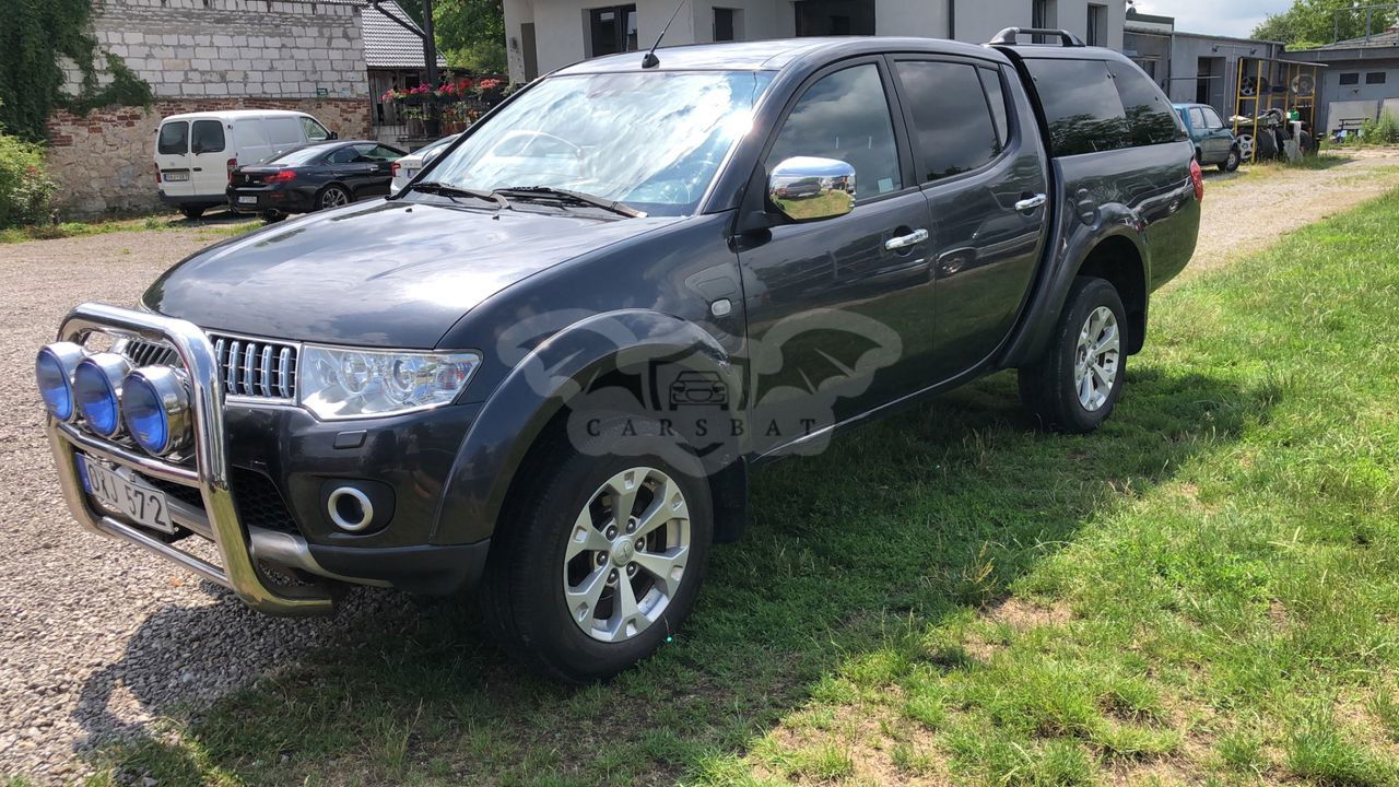 Mitsubishi L200 2013