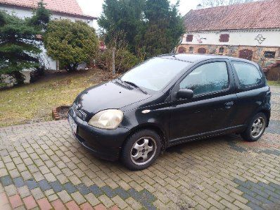 Toyota Yaris I 1.0 Base 1999
