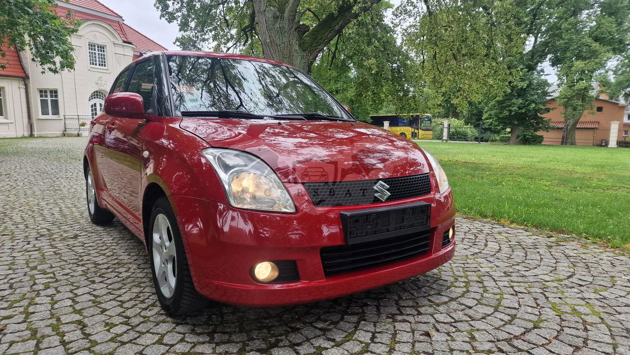 Suzuki Swift IV 1.3 Black and White 2006