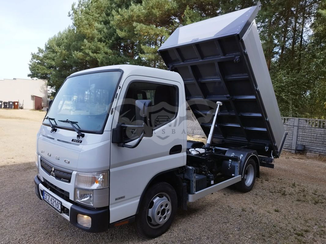Mitsubishi Fuso Canter 2021