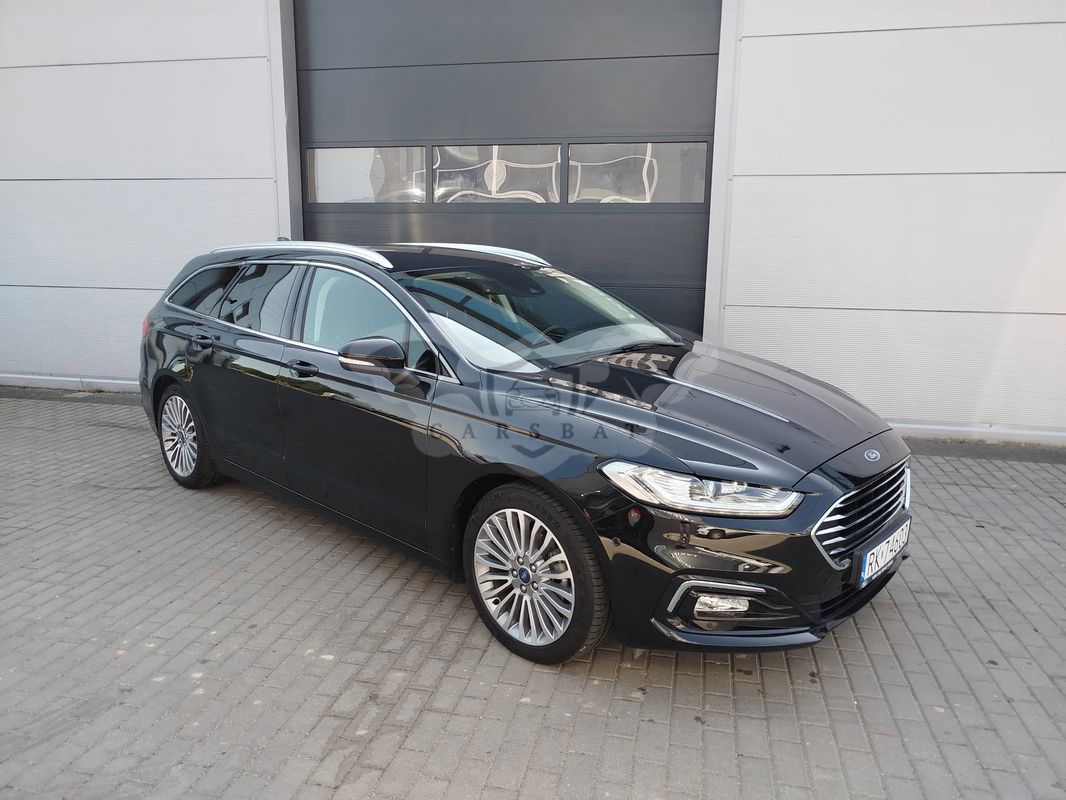 Ford Mondeo Mk5 2.0 Hybrid Vignale 2022