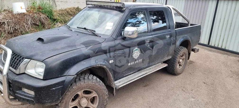 Mitsubishi L200 2003