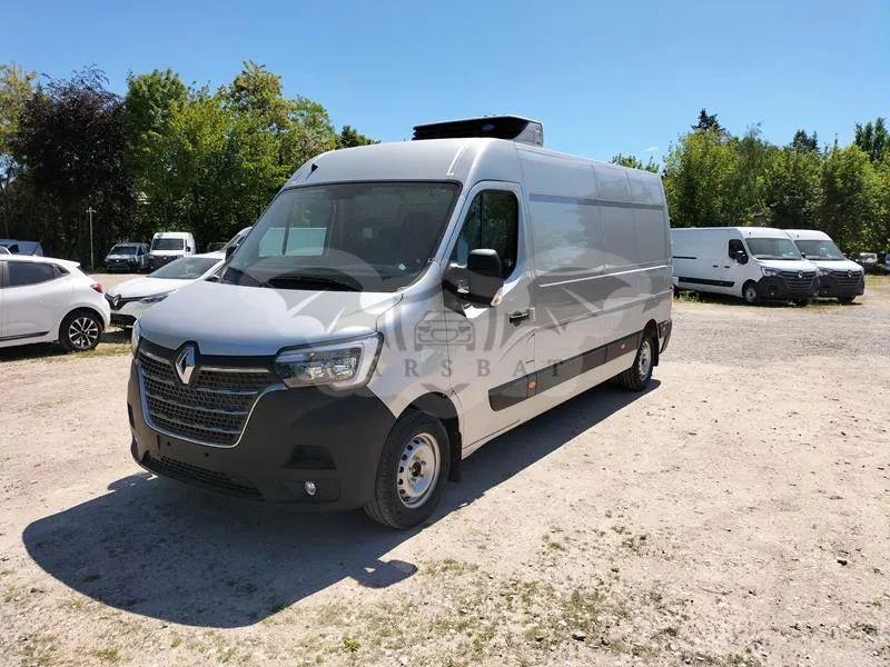 Renault Master 2023