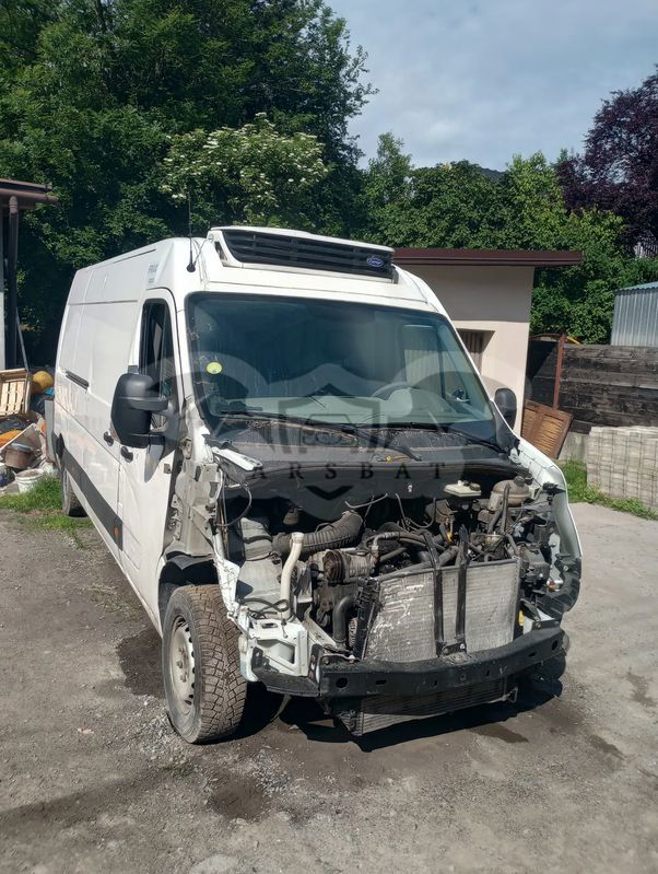 Nissan NV400 2013