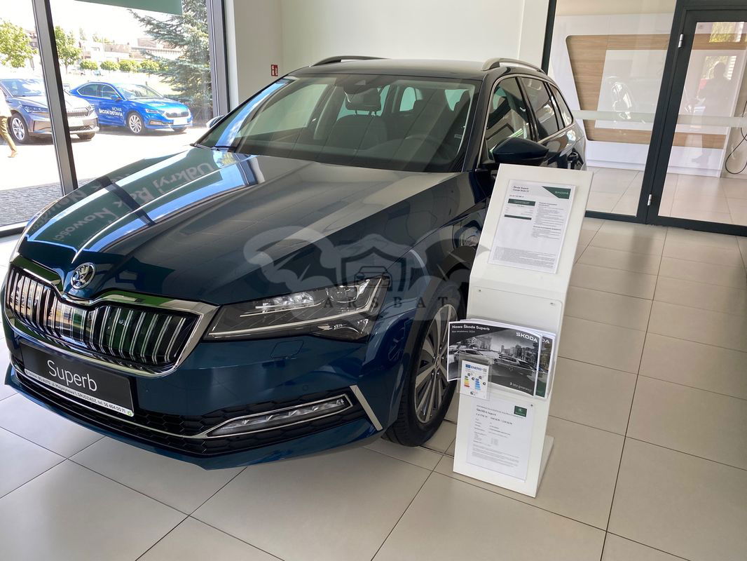 Skoda Superb VI 1.5 TSI mHEV Selection DSG 2024