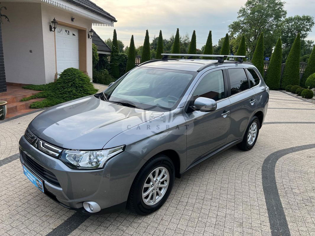 Mitsubishi Outlander III 2013