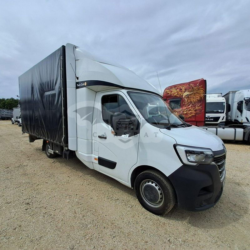 Renault Master 2023