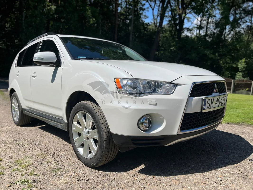 Mitsubishi Outlander II 2.0 Intense + 2WD EU5 2011
