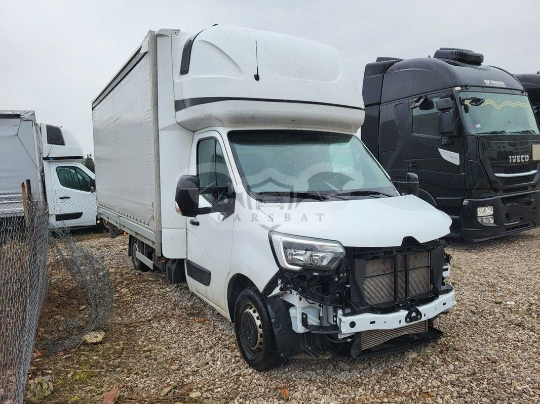 Renault Master 2023