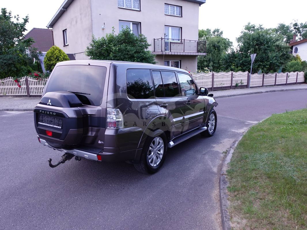 Mitsubishi Pajero IV 3.2 DID Instyle EU6 2015
