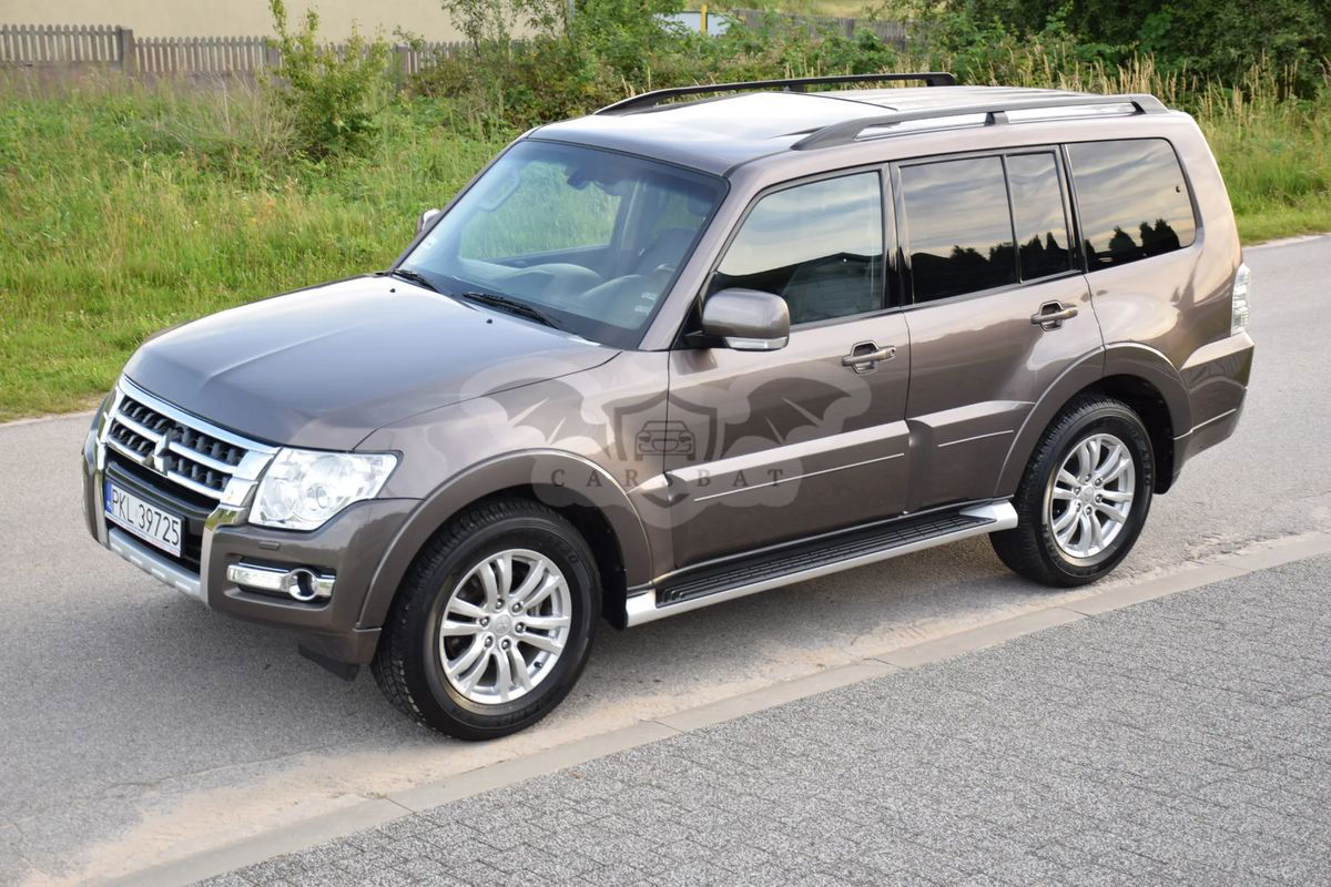 Mitsubishi Pajero IV 3.2 DID Instyle 2017