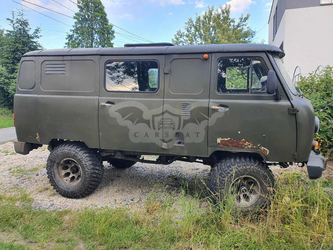 UAZ 452 1986