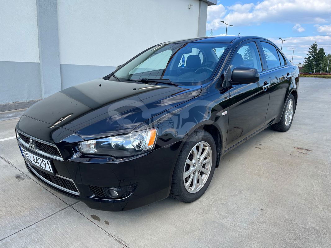 Mitsubishi Lancer IX 1.6 Invite 2014