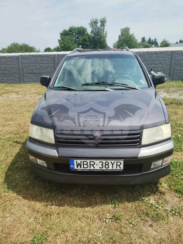 Mitsubishi Space Wagon 2.4 GDI Motion 1999