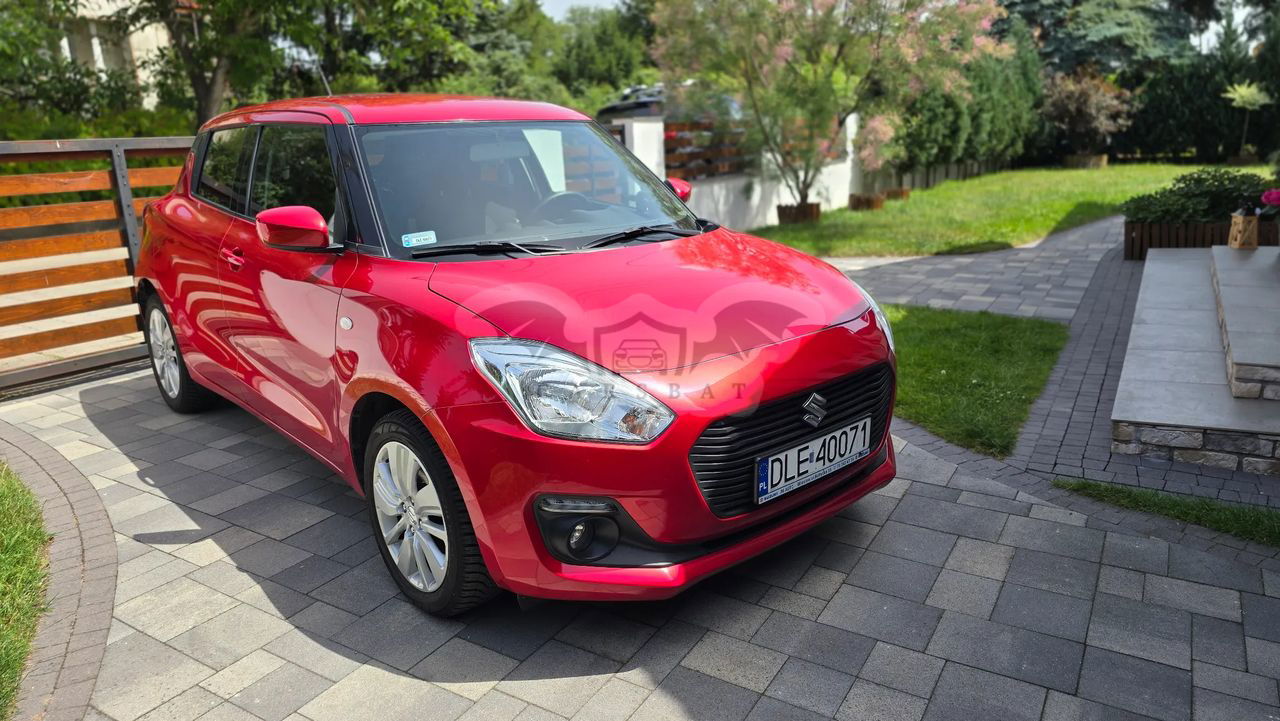 Suzuki Swift VI 1.2 Premium Plus 2020