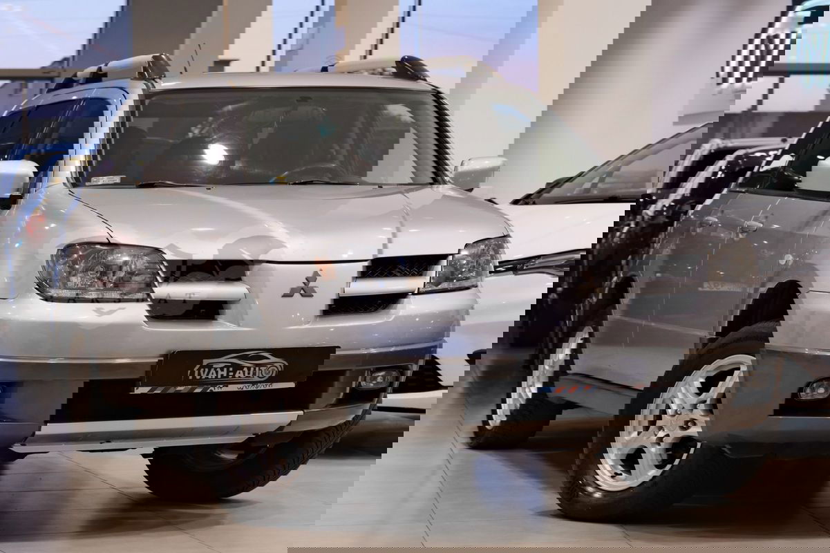Mitsubishi Outlander I 2.0 Invite 2004