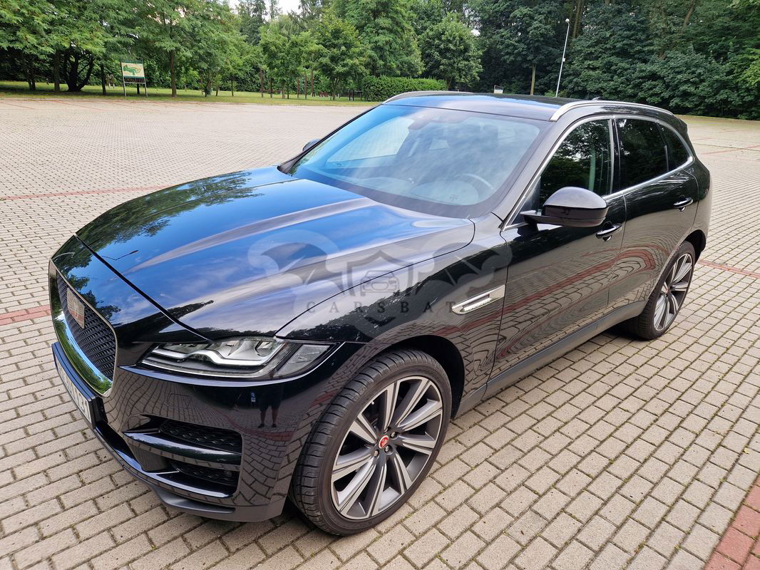 Jaguar F-Pace 2016