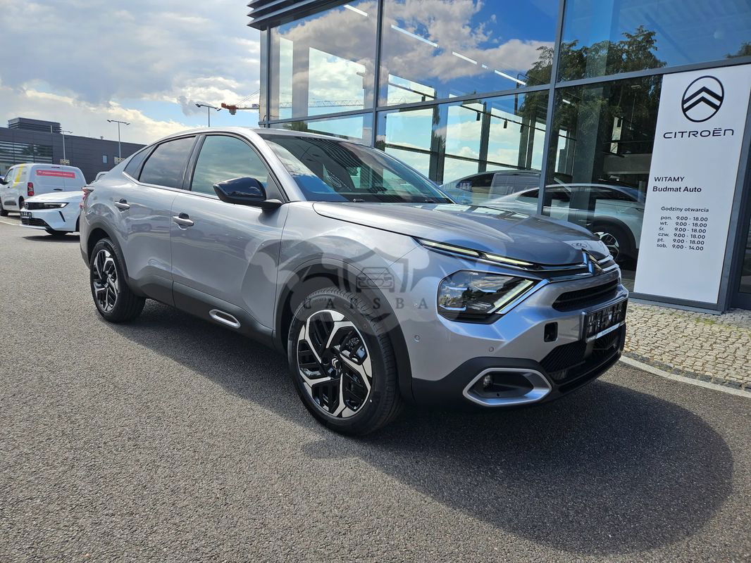 Citroën C4 X 2024