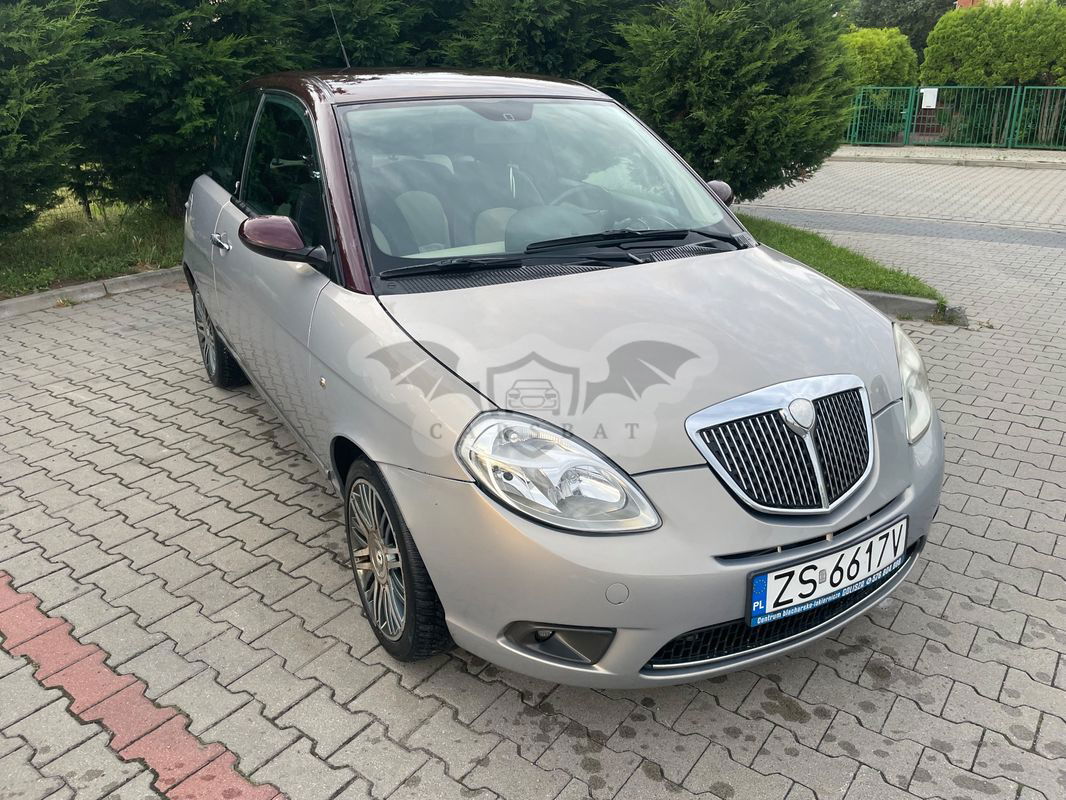 Lancia Ypsilon 1.4 16V Elegante BiColore 2006